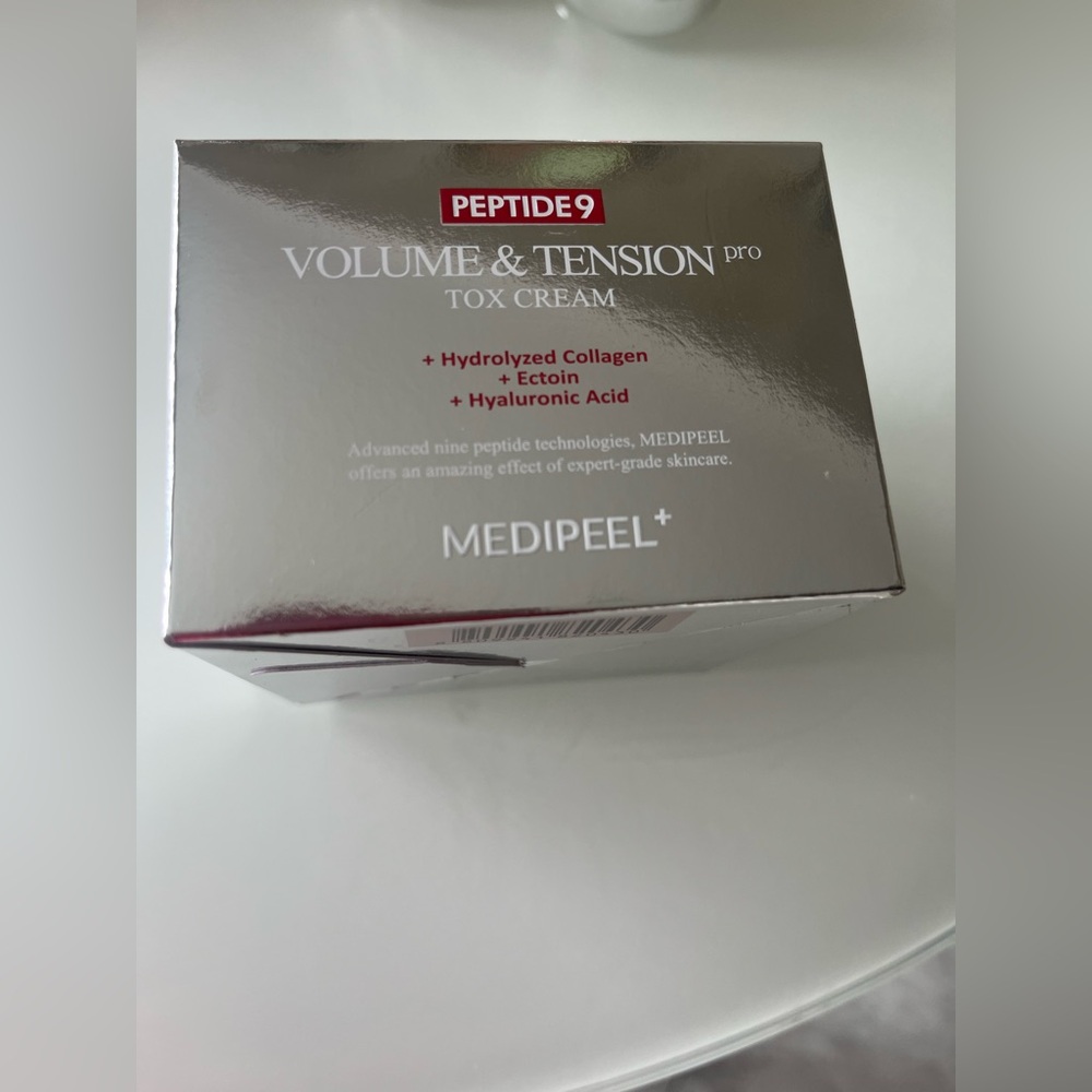 MediPeel Peptide9 Volume & Tension Pro Tox Cream new with box made in Korea